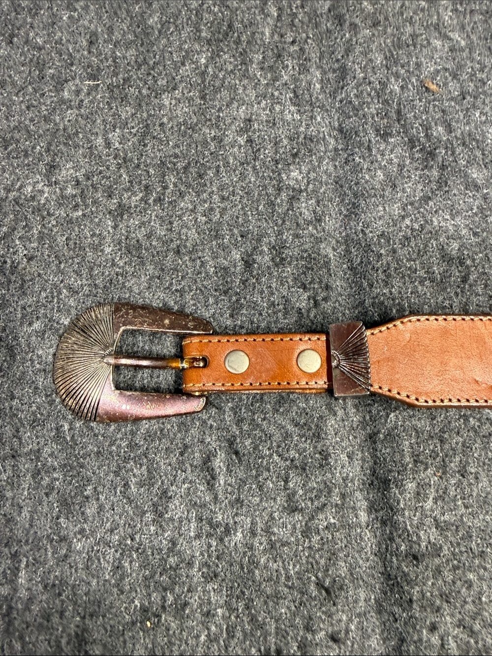Silver Creek Women's Brown Leather Waist Belt with Silver Decorative Accents - Picture 11 of 15